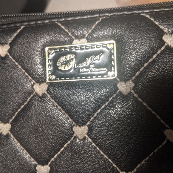 Betsey Johnson wallet - Picture 4 of 5